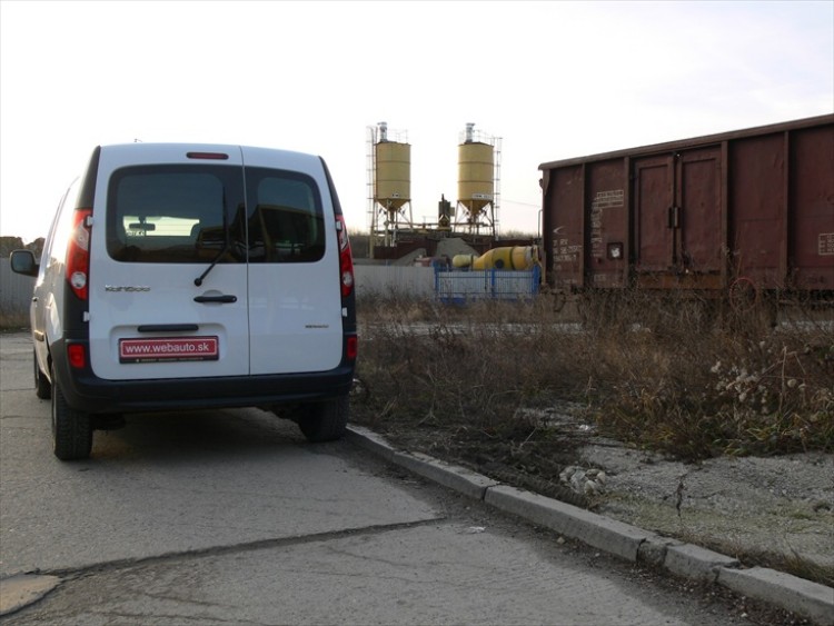 Renault Kangoo Express MAXI 1.5 dCi (63kW)