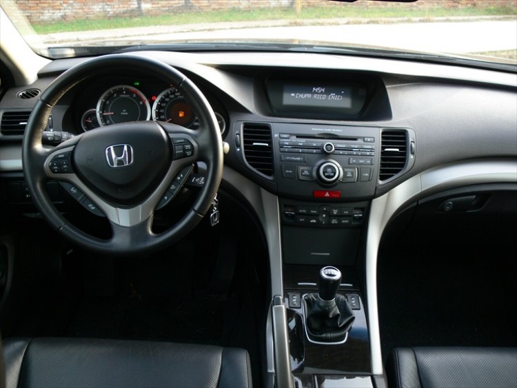 Honda Accord Tourer 2.2 i-DTEC