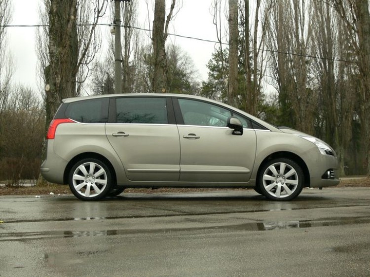 Peugeot 5008 1.6 HDi FAP