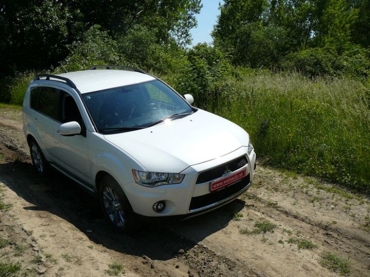 Mitsubishi Outlander 2.2 DI-D MIVEC 4WD