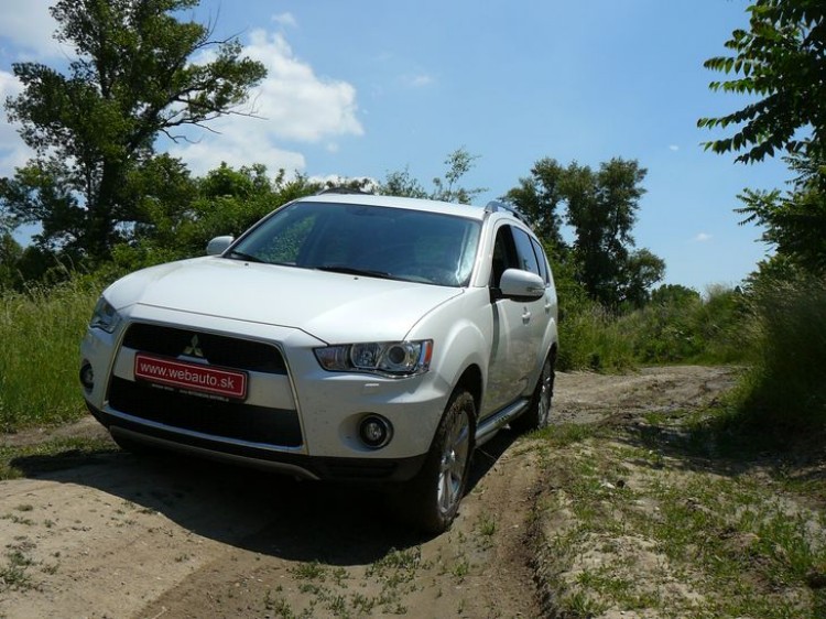 Mitsubishi Outlander 2.2 DI-D MIVEC 4WD