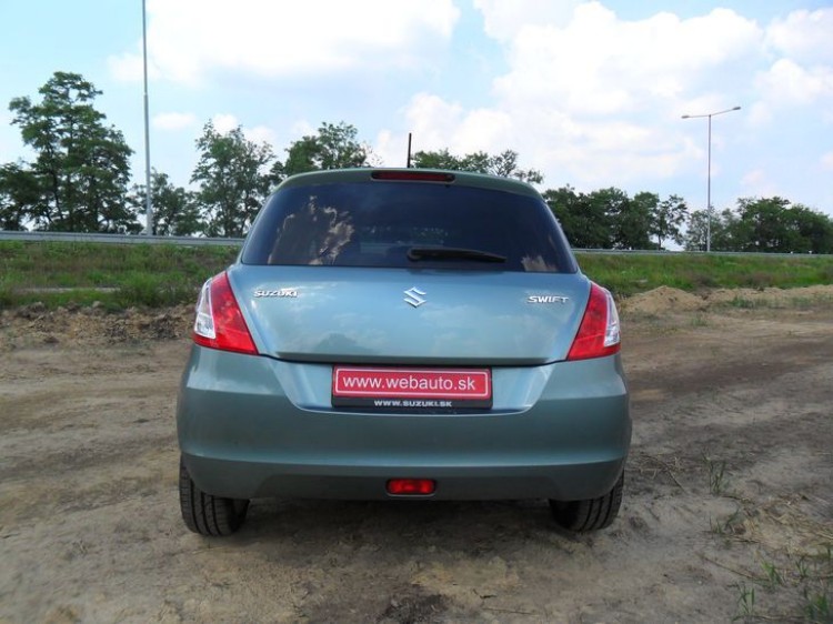 Suzuki Swift 1.2 VVT AT