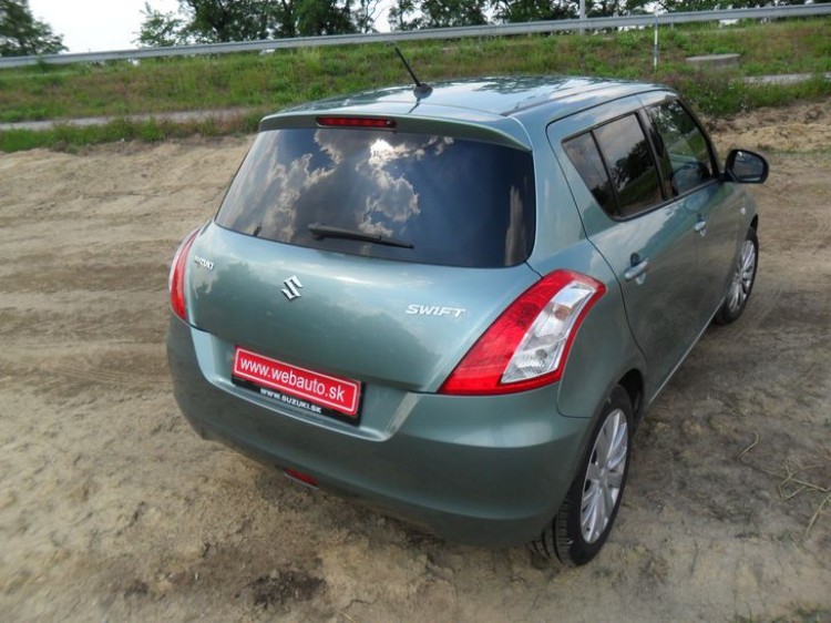 Suzuki Swift 1.2 VVT AT