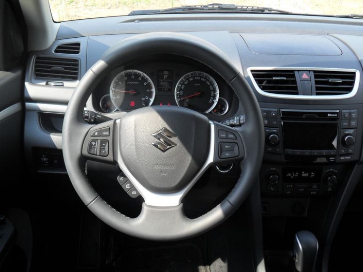 Suzuki Swift 1.2 VVT AT