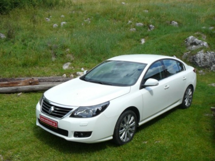 Renault Latitude 2.0 dCi AT