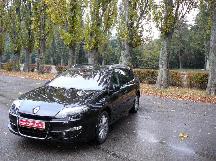 Renault Laguna GrandTour 2.0 dCi AT