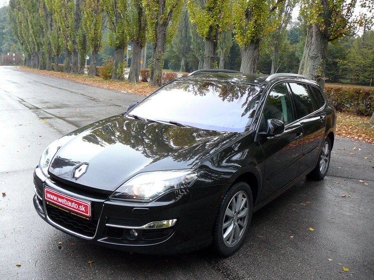 Renault Laguna GrandTour 2.0 dCi AT