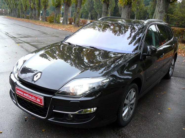 Renault Laguna GrandTour 2.0 dCi AT