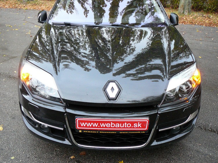 Renault Laguna GrandTour 2.0 dCi AT