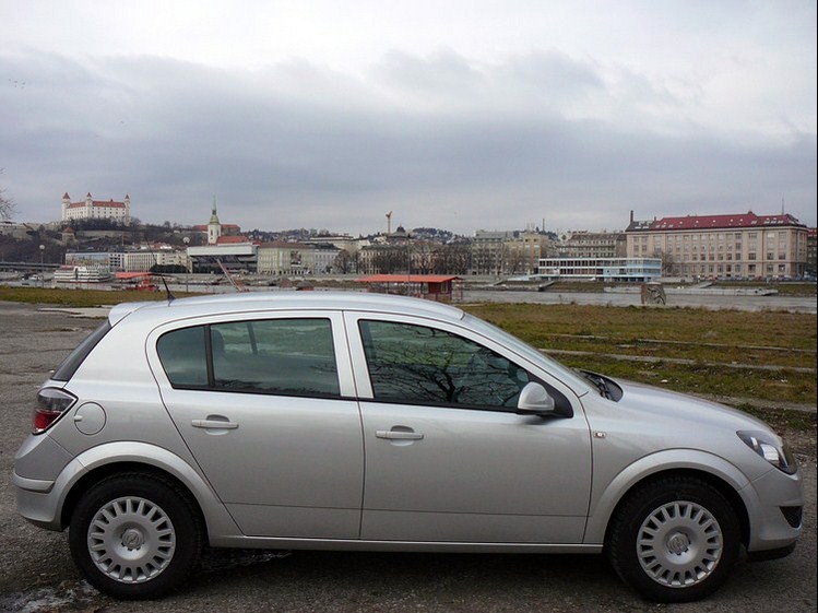 Opel Astra Classic III 1.6 ECOTEC