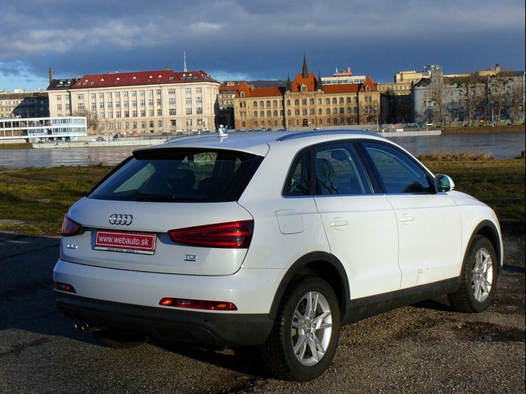 Audi Q3 2.0 TDi CR S-Tronic