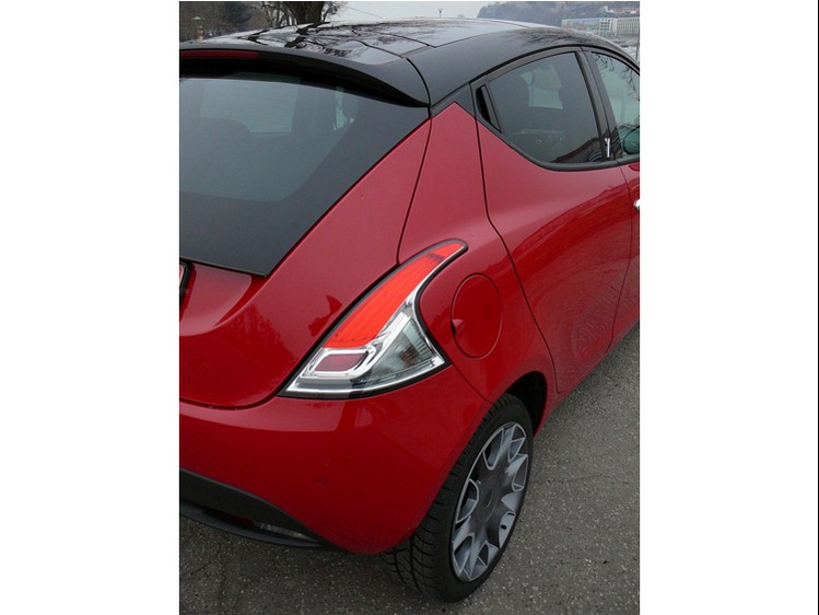 Lancia Ypsilon 1.3 JTD