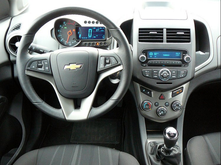 Chevrolet Aveo 1.4 16V 5dv.