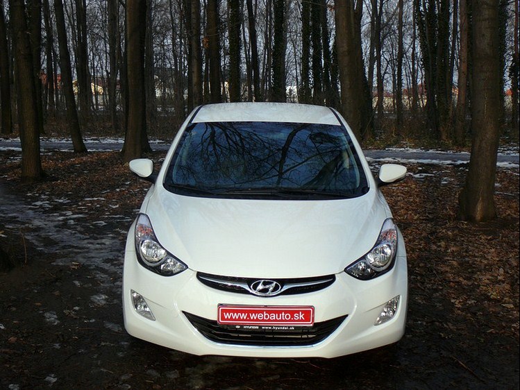 Hyundai Elantra 1.6 D-CVVT