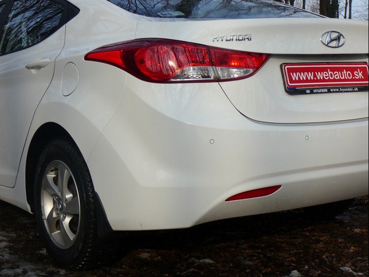 Hyundai Elantra 1.6 D-CVVT