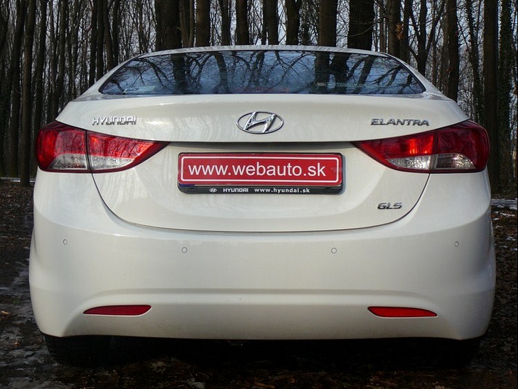 Hyundai Elantra 1.6 D-CVVT