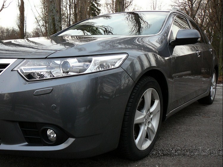 Honda Accord Tourer 2.2 i-DTEC 110kW (Facelift 2012)