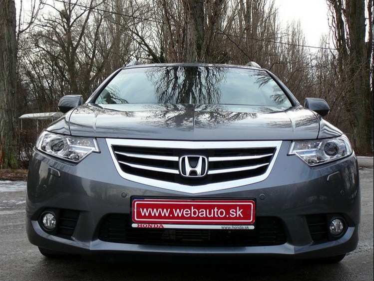 Honda Accord Tourer 2.2 i-DTEC 110kW (Facelift 2012)