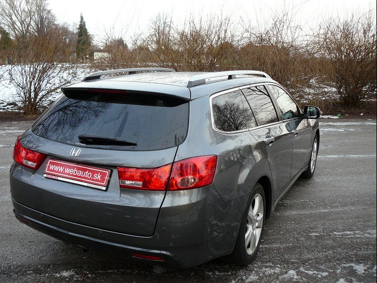 Honda Accord Tourer 2.2 i-DTEC 110kW (Facelift 2012)