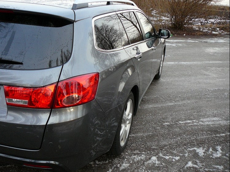 Honda Accord Tourer 2.2 i-DTEC 110kW (Facelift 2012)