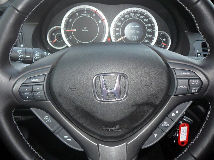 Honda Accord Tourer 2.2 i-DTEC 110kW (Facelift 2012)