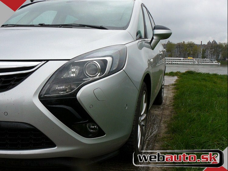 Opel Zafira Tourer 2.0 CDTI AT (121kW)