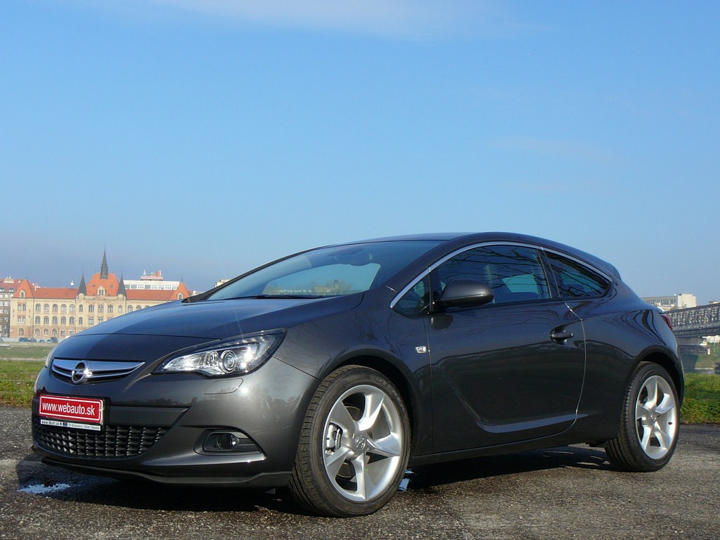 Opel Astra GTC 2.0 CDTI