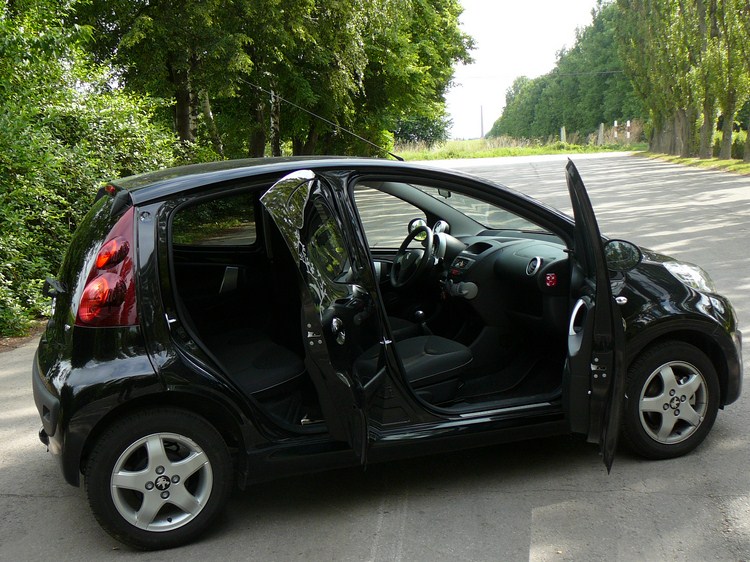 Peugeot 107 1.0 EVA