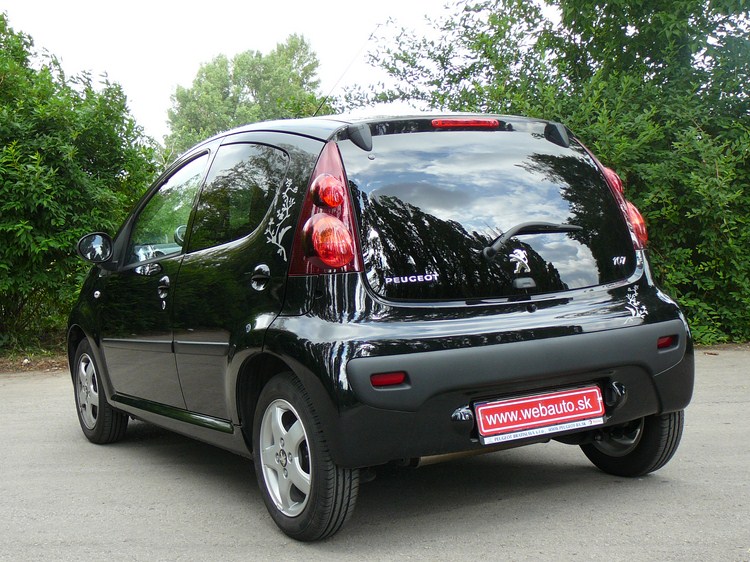 Peugeot 107 1.0 EVA