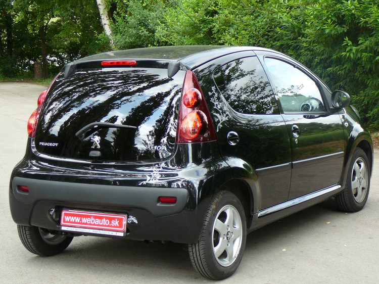 Peugeot 107 1.0 EVA