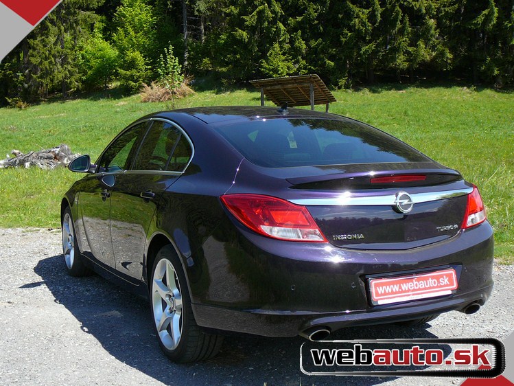 Opel Insignia 2.0 NFT AWD 