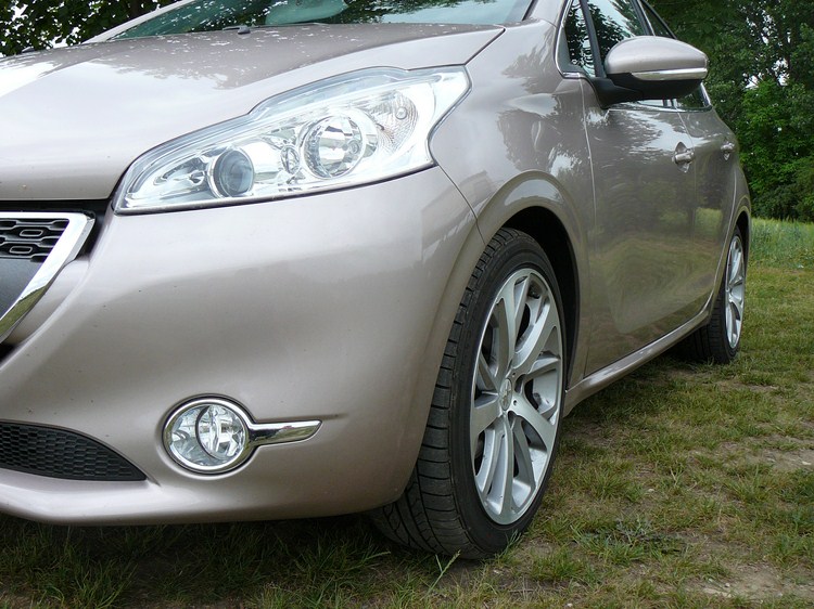 Peugeot 208 1.6 e-HDi