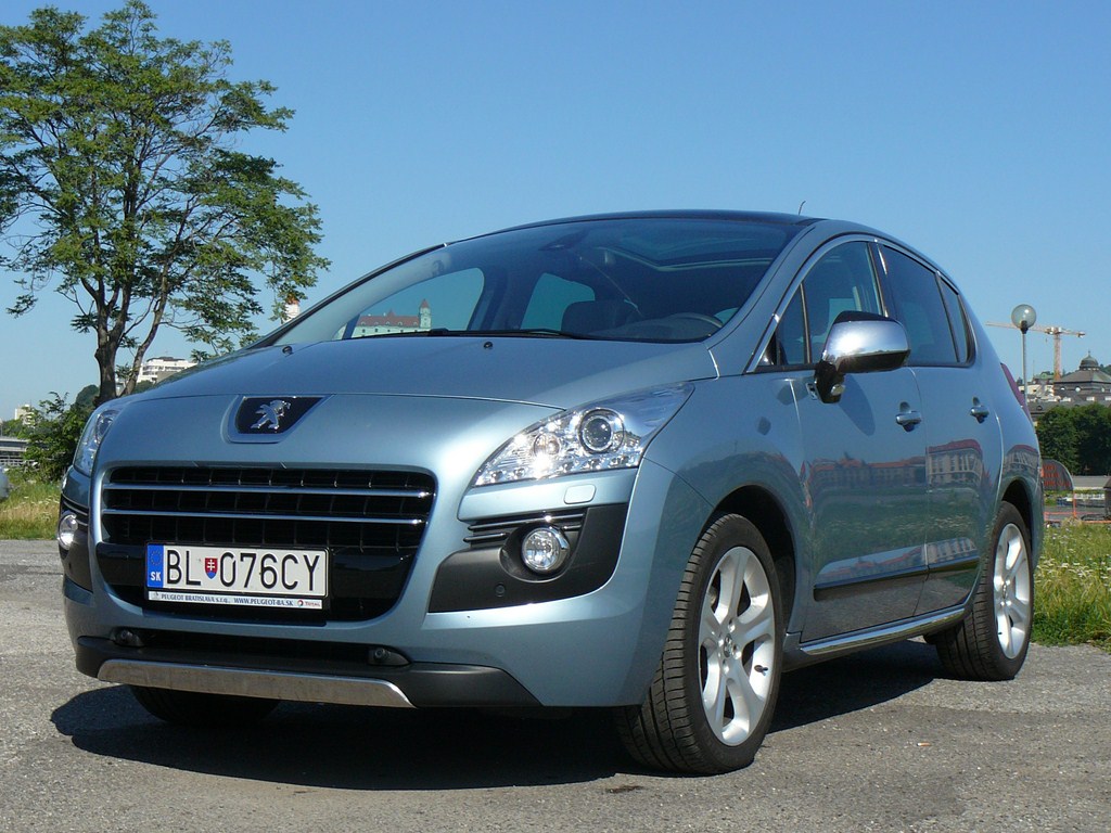 Peugeot 3008 2.0 HDi Hybrid4