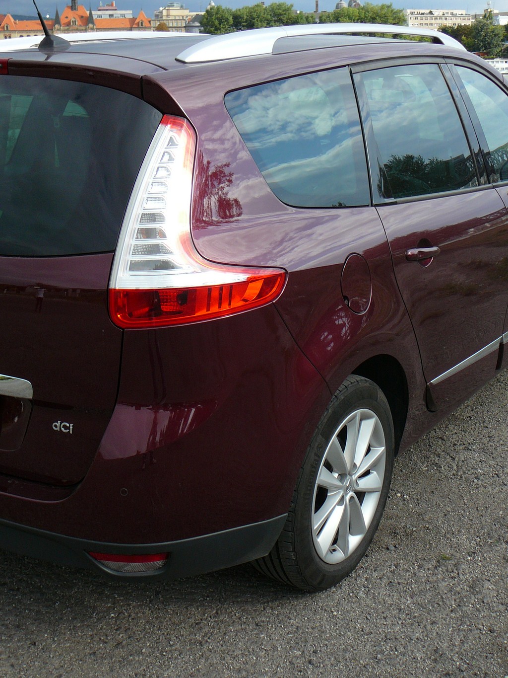 Renault Grand Scénic 1.6 dCi (2012)