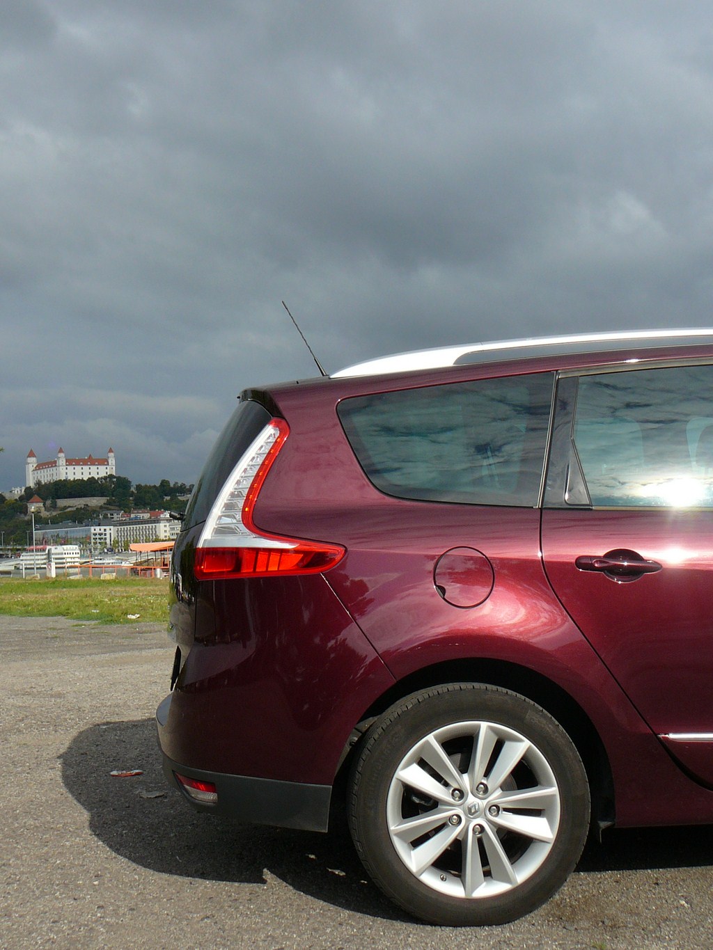 Renault Grand Scénic 1.6 dCi (2012)