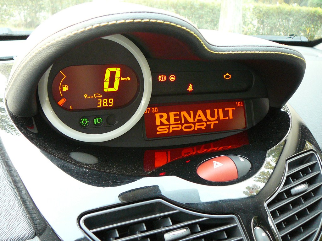 Renault Twingo RS 1.6 16V