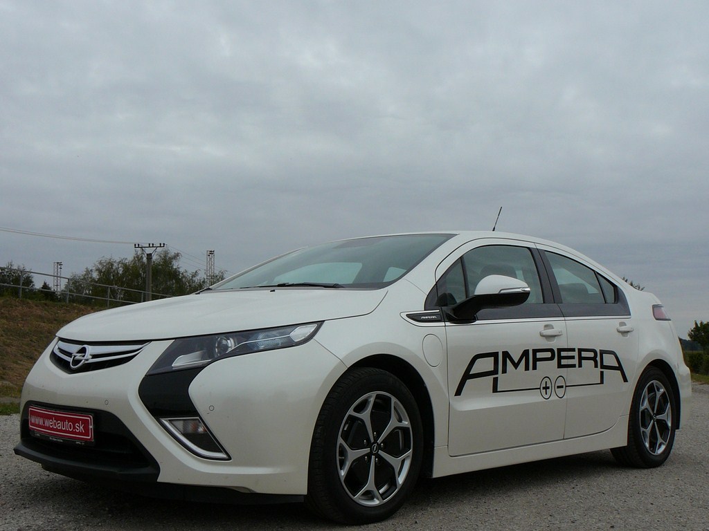 Opel Ampera