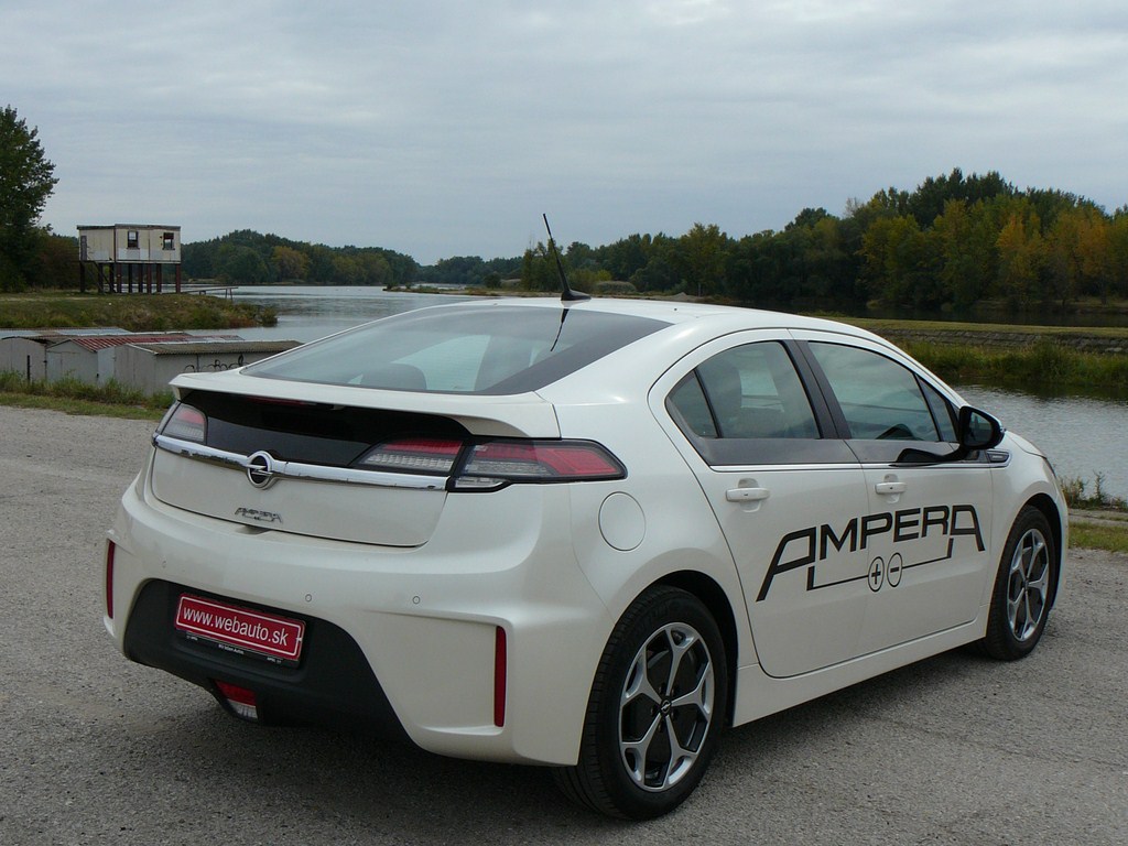 Opel Ampera