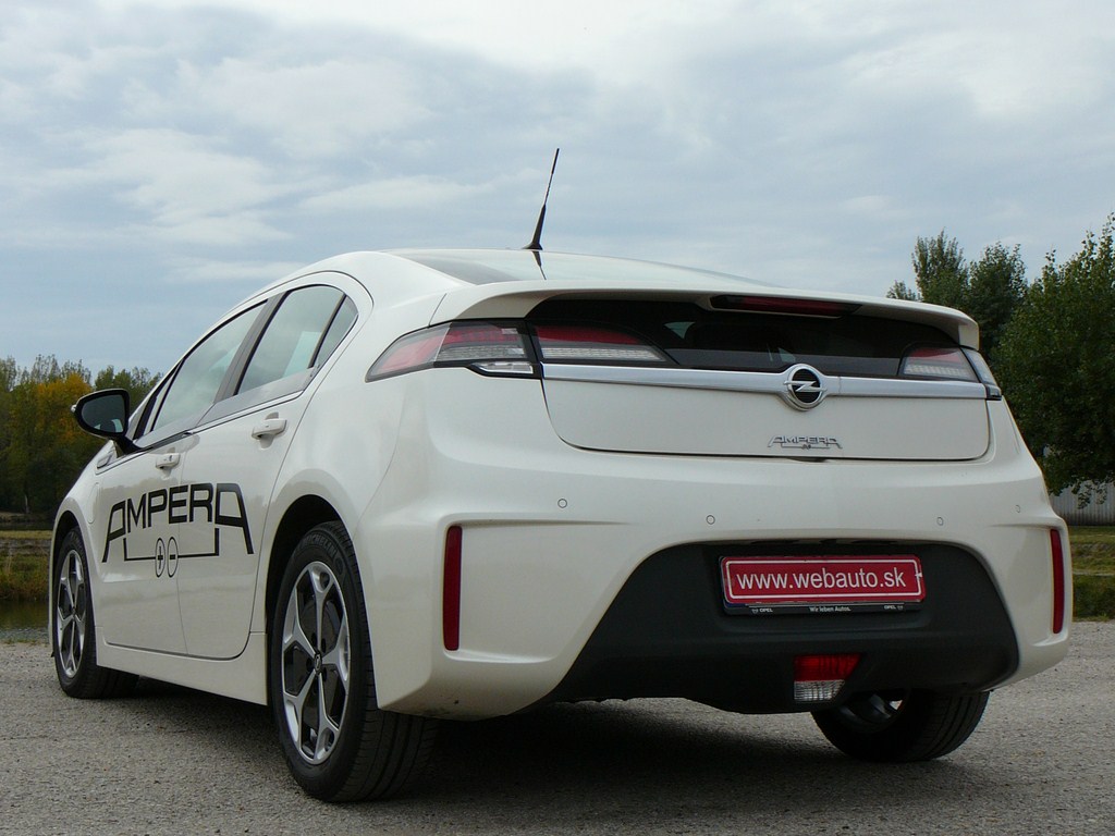 Opel Ampera