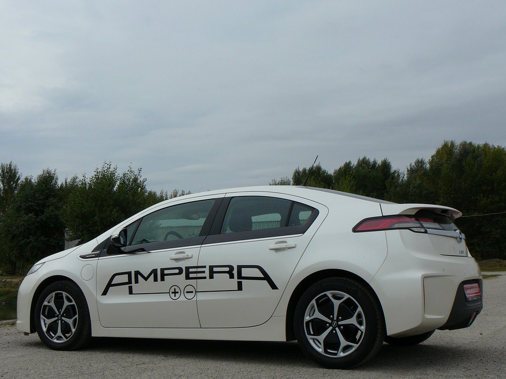 Opel Ampera