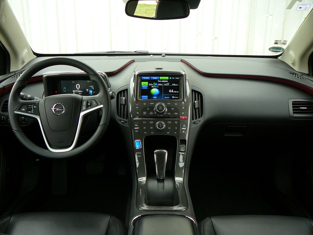 Opel Ampera