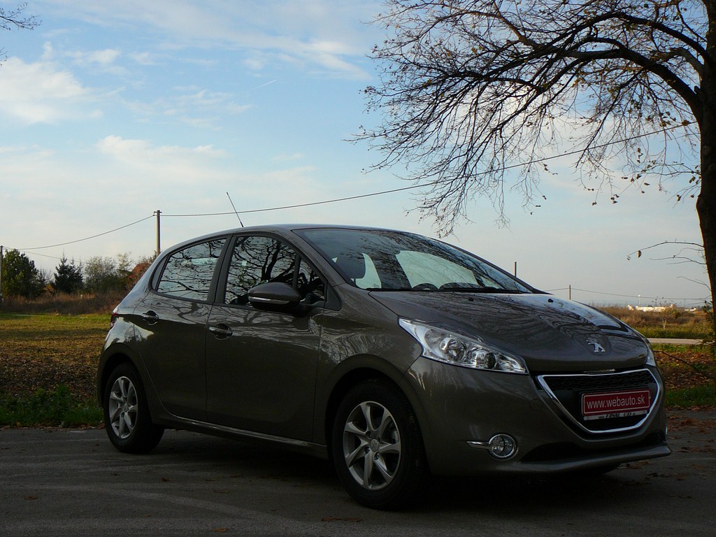 Peugeot 208 1.2 VTi