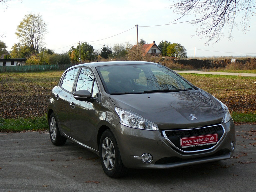 Peugeot 208 1.2 VTi