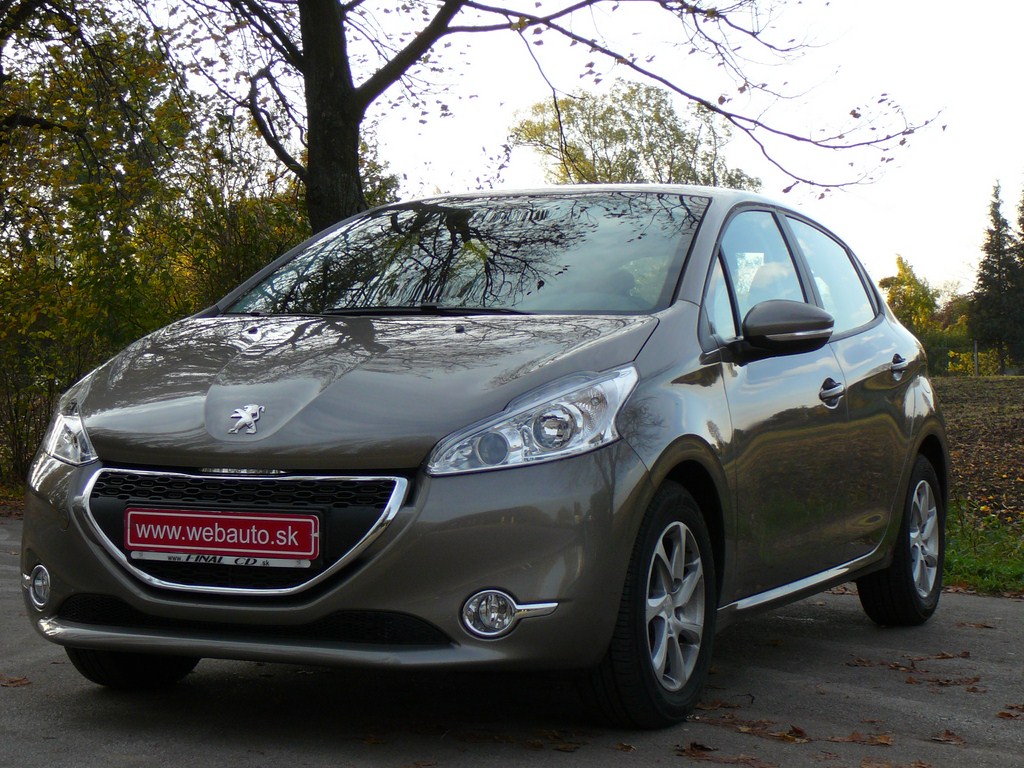 Peugeot 208 1.2 VTi