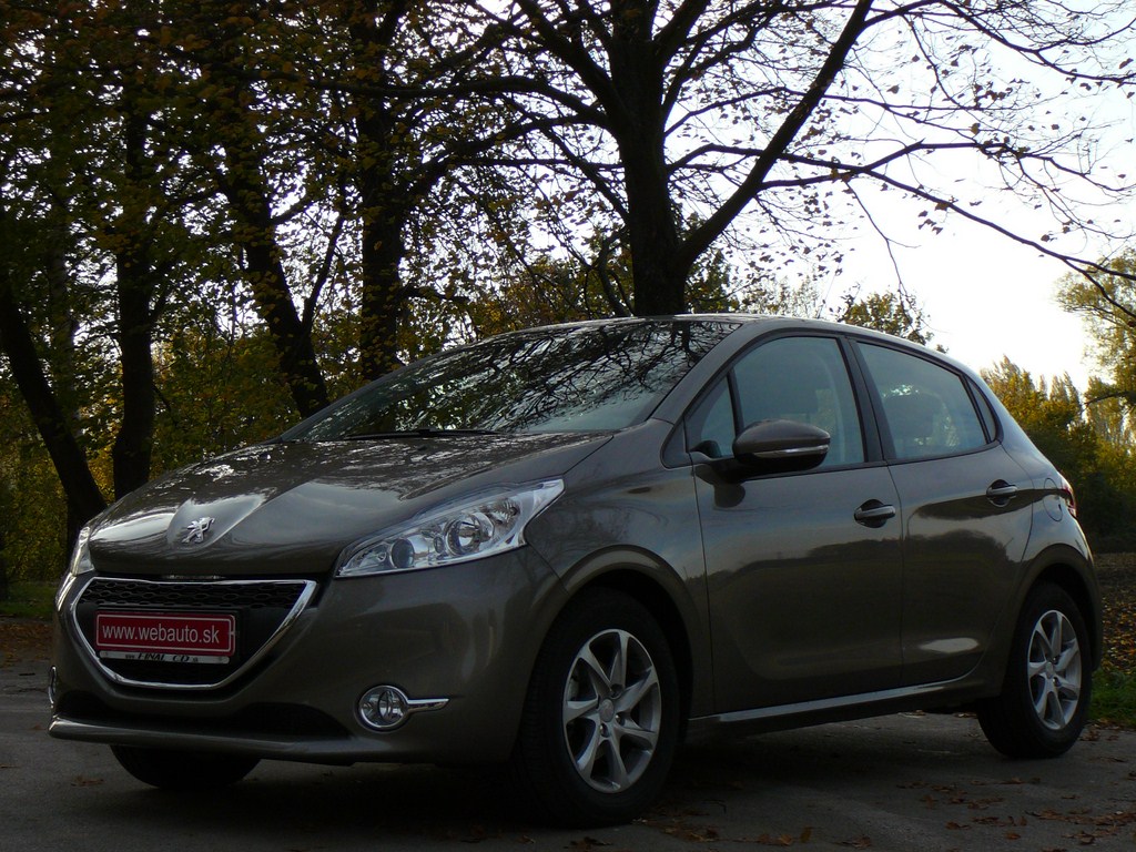 Peugeot 208 1.2 VTi