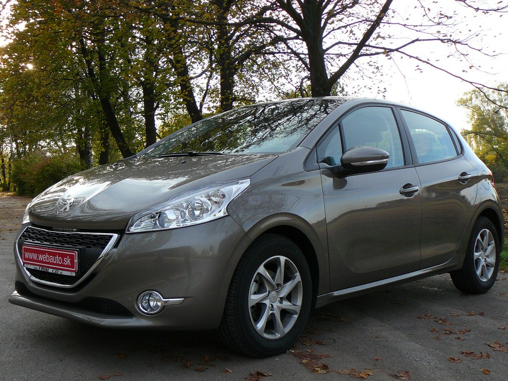 Peugeot 208 1.2 VTi