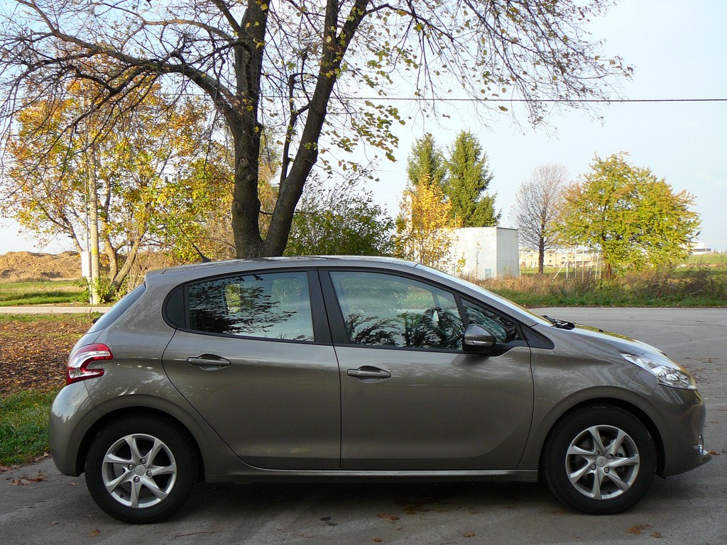 Peugeot 208 1.2 VTi