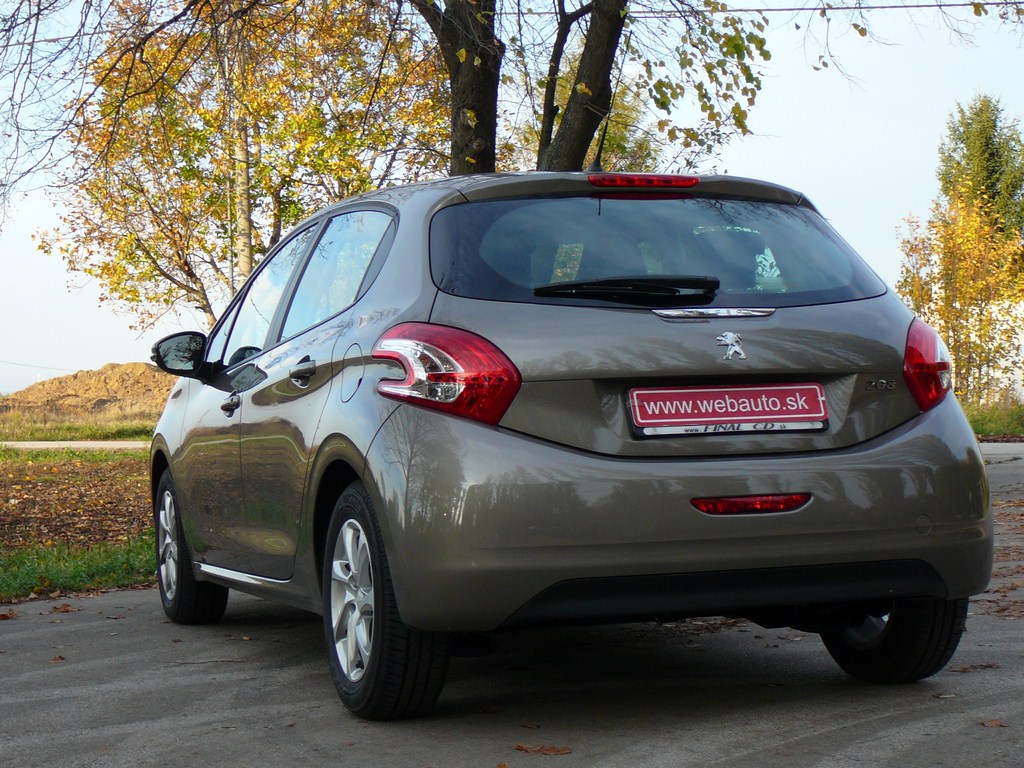 Peugeot 208 1.2 VTi