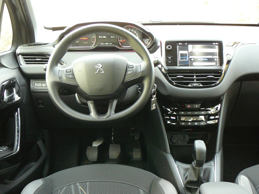 Peugeot 208 1.2 VTi