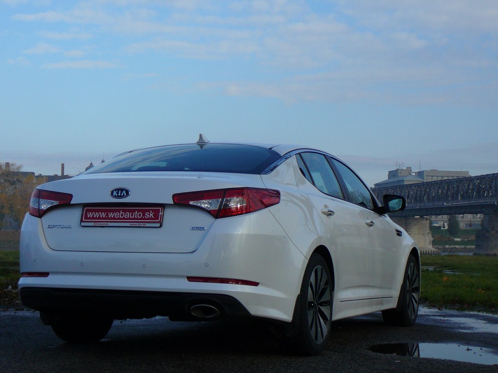 Kia Optima 1.7 CRDi AT